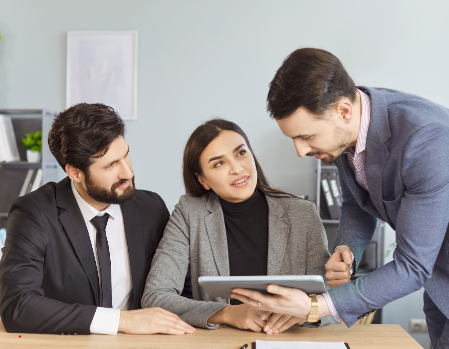 استشارات تقنية وتشغيل وإدارة رقمية